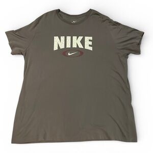 Nike Soft Charcoal Gray Men's Short Sleeve Tee